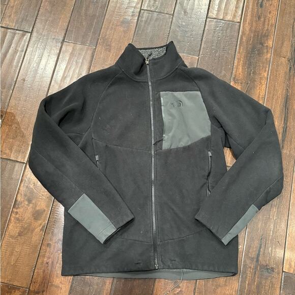 The North Face Black and Gray Men's Performance Jacket | M - Picture 4 of 11